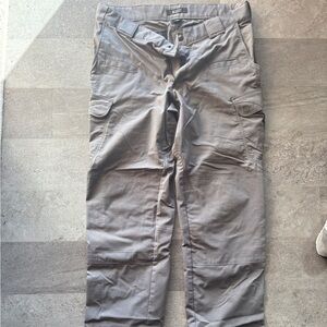 5.11 Strike Pants 34x34
Men’s - Grey